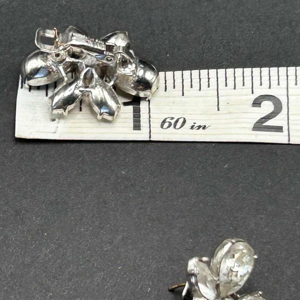 VTG Designer Runway Givenchy Silver Rhinestone Post Back Pierced‎ Earrings - Picture 5 of 5